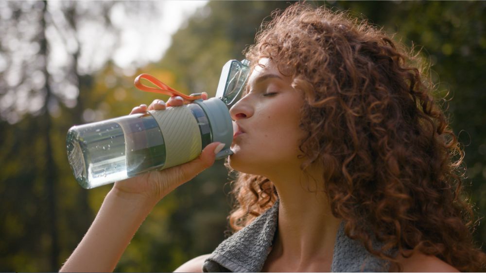 Female Patient Drinking Water After Blood Donation - DR TARUN BAID Blog